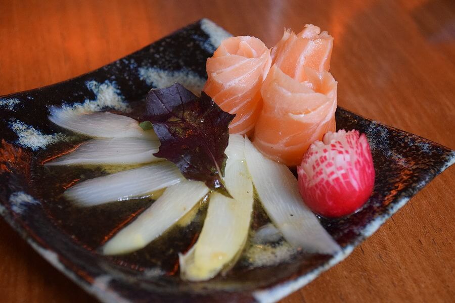 鮨屋 ミュンヘン店で日本酒の試飲