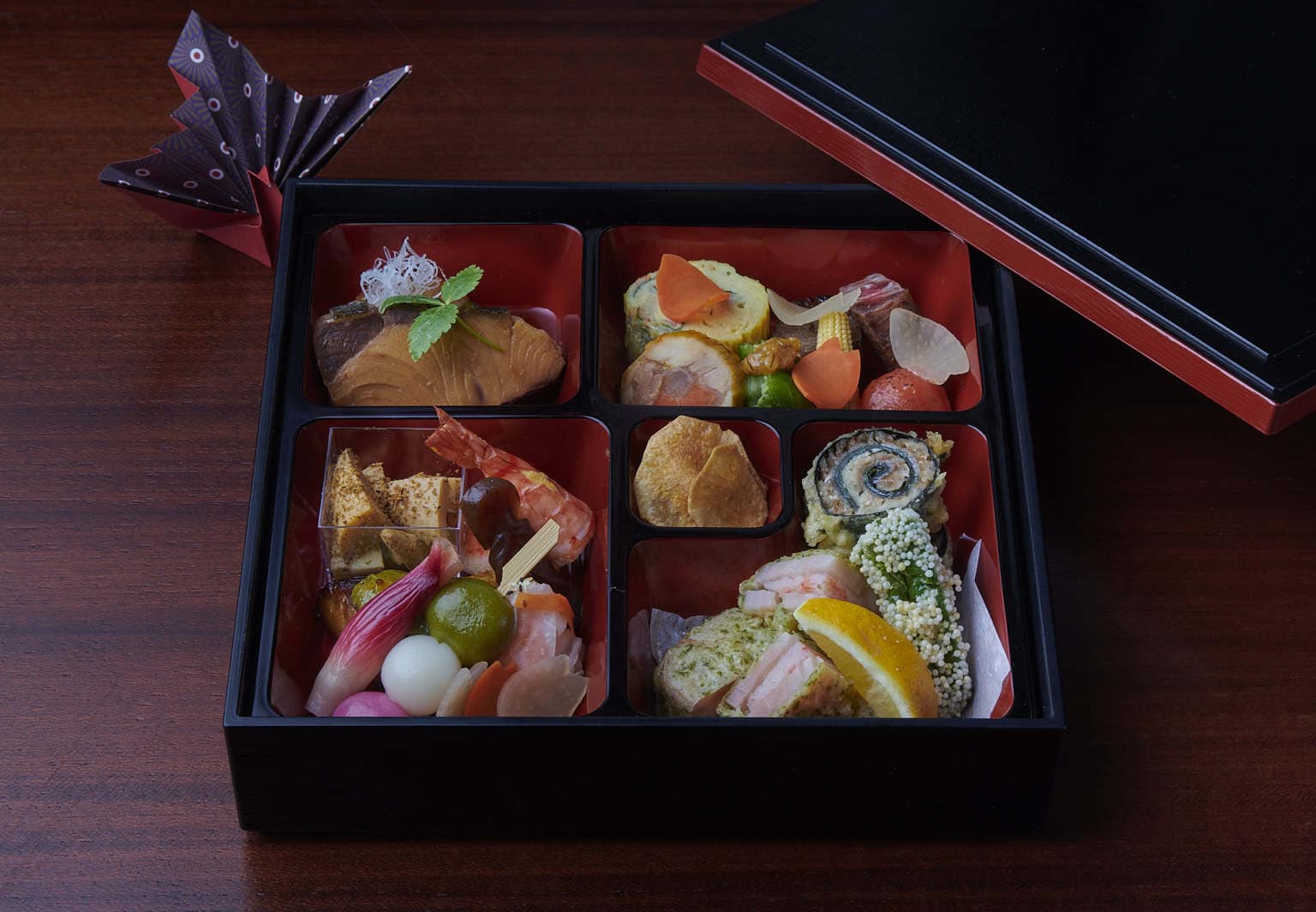 Goneryl Uitputting Echt Bentō - all about the Japanese lunch boxes | SUSHIYA sansaro